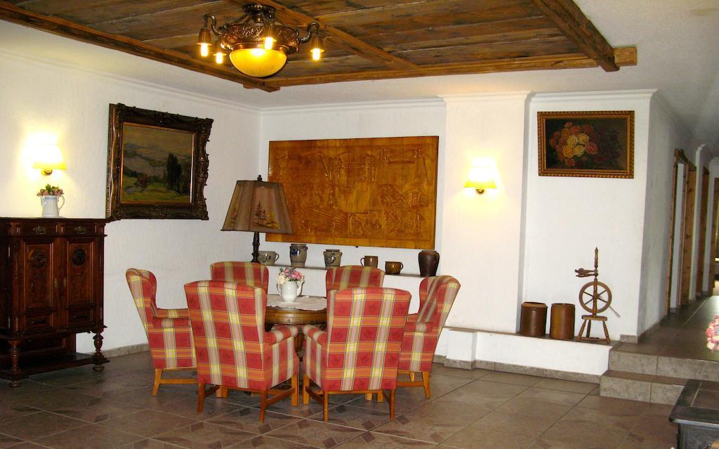 Landhotel Goldener Becher Limabach - Oberfrohna Esterno foto